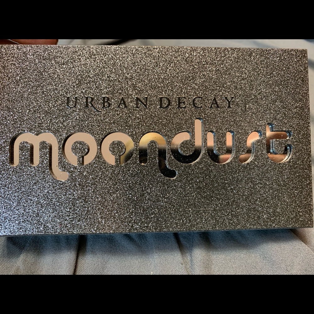 Urban Decays “Moondust”